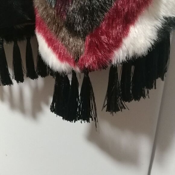 Faux Fur Coat - Picture 7 of 7